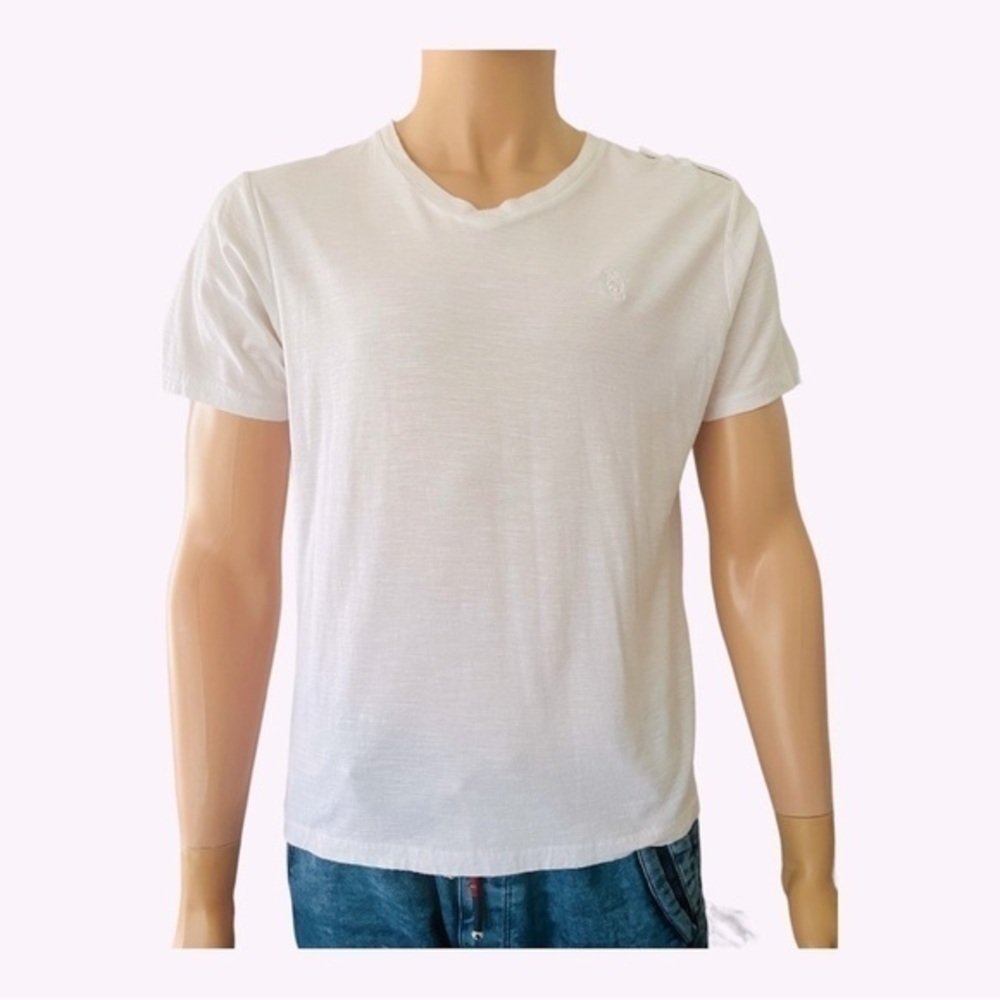 Lion Crest by English Laundry top/shirt Men L white V-neck short sleeves logo